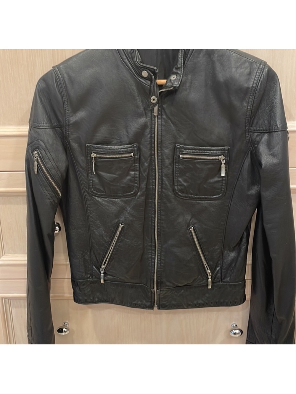 Vintage Black Leather Zip-Up Jacket
